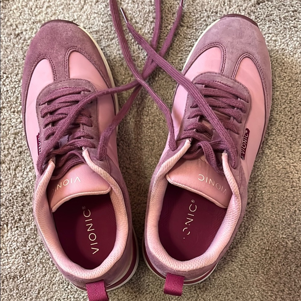 Vionic Women's Pink Sneakers